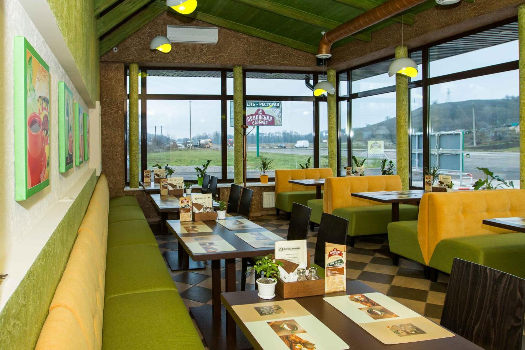 Hotel Lubenska Sloboda Olshanka Екстериор снимка